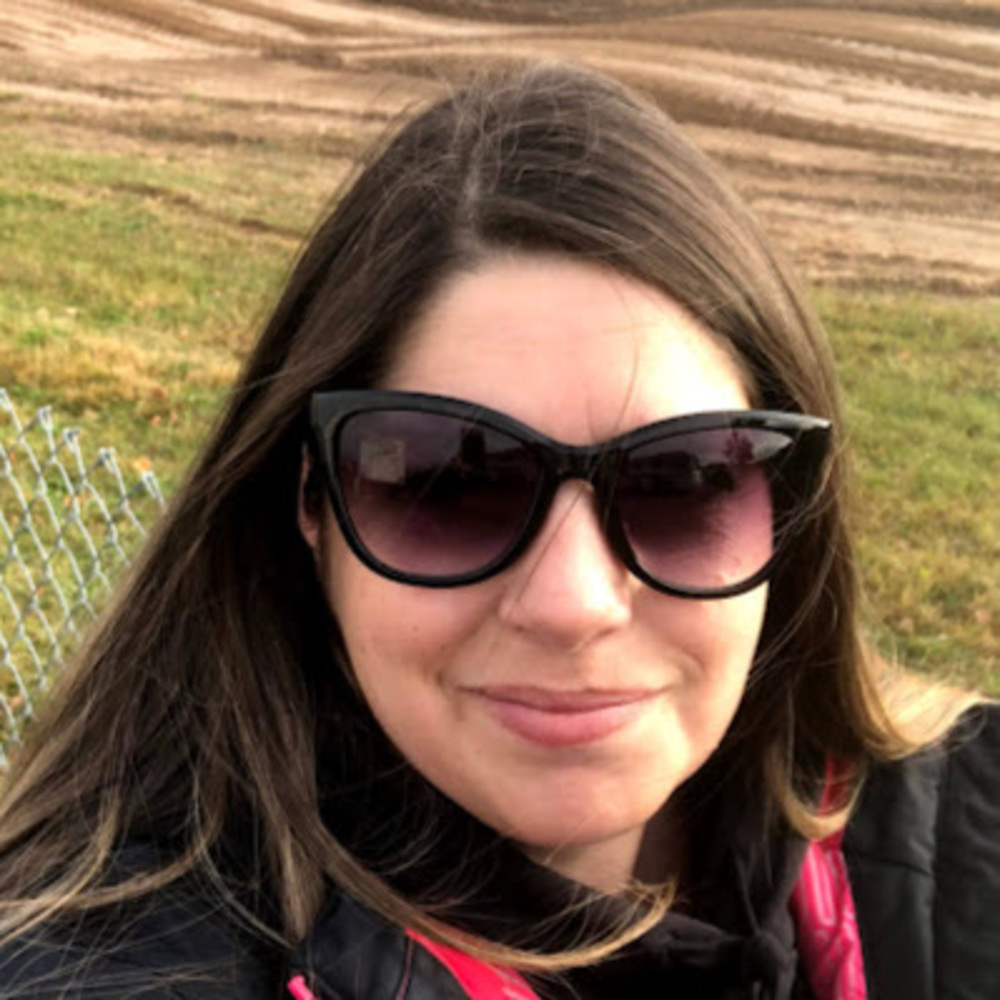 Meet your Posher, Tanisha